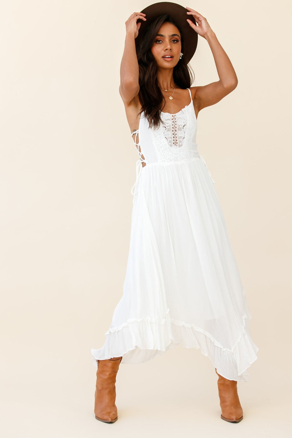 Angel Lace-up Maxi Dress White