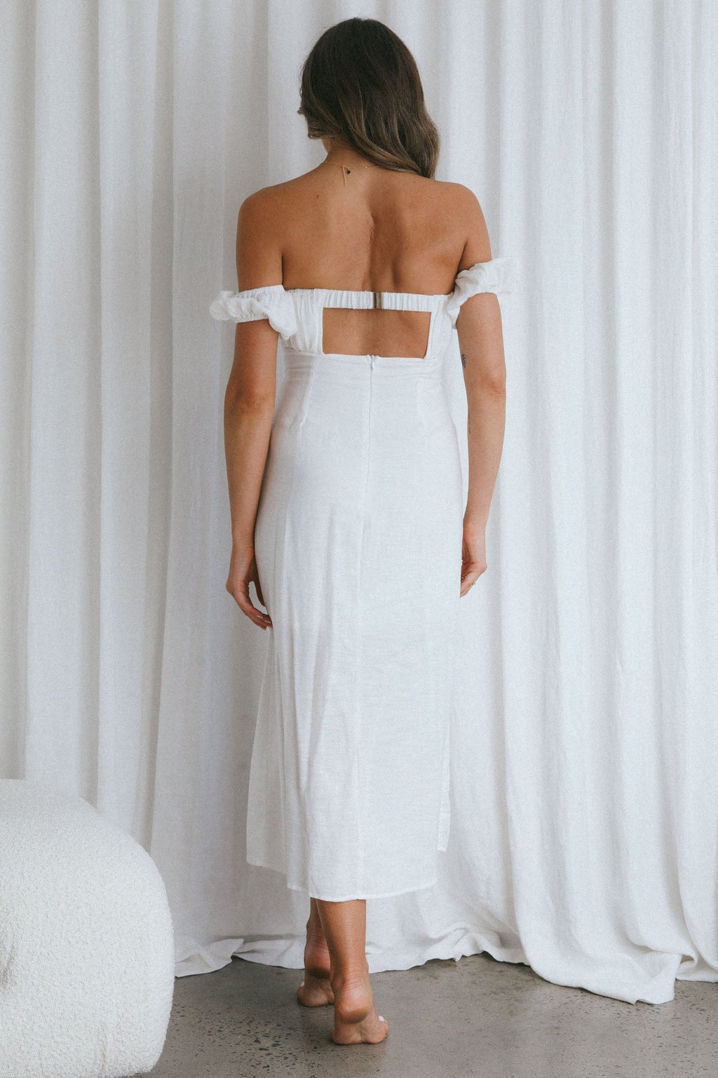 Nico Off-Shoulder Split Midi Dress White