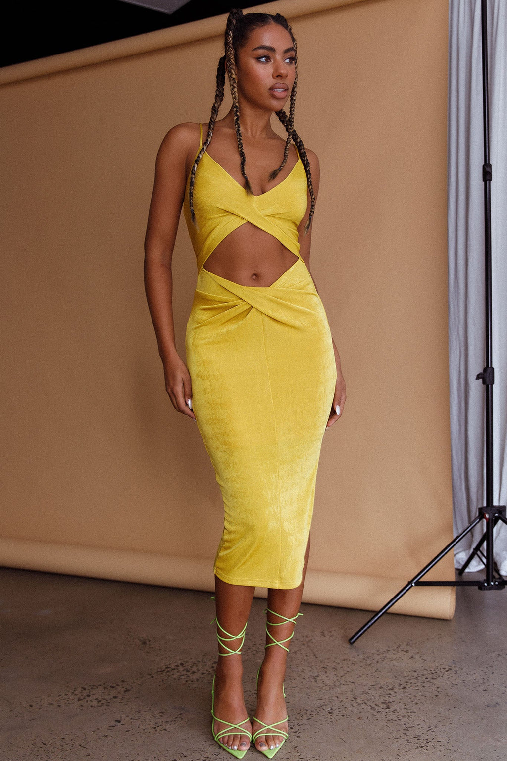 Loving You Cut-Out Waist Midi Dress Yellow